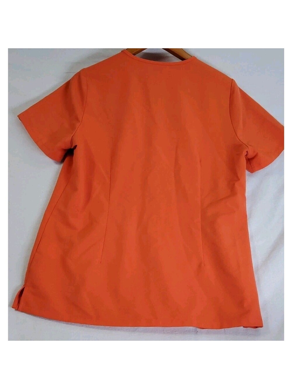 FIGS Shirt Technical Collection V Neck Scrub Top Women's Medium Orange - Picture 2 of 8